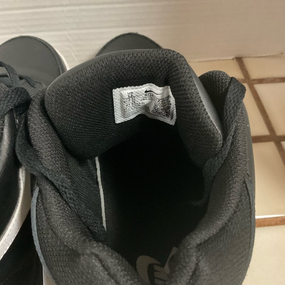 Nike Air Flight Men's Black Sneakers - Picture 8 of 9